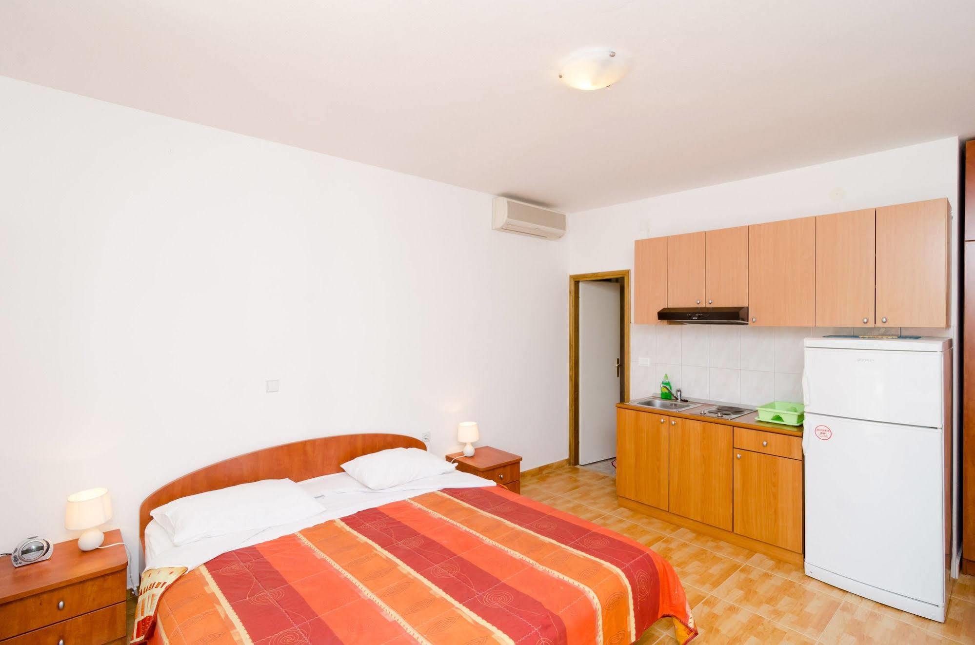 Apartments Kusalo Dubrovnik Exterior photo